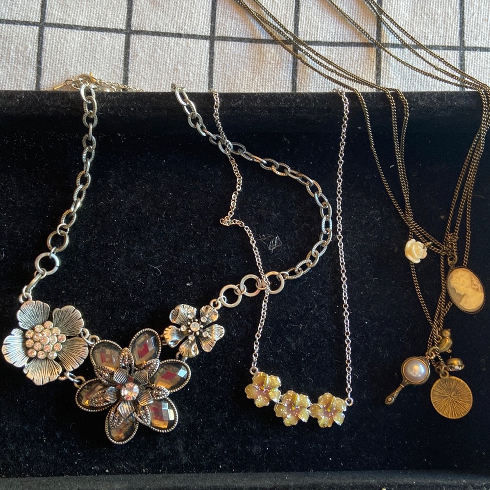 Necklace bundle